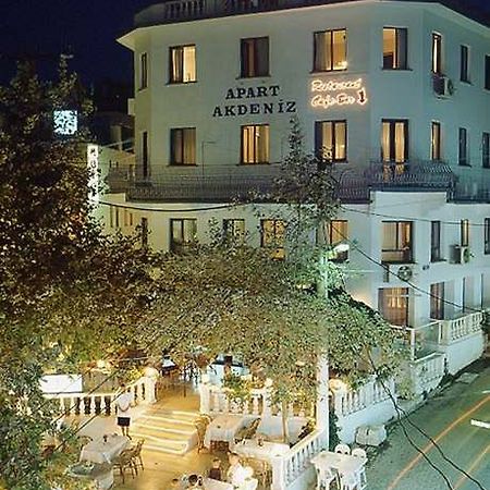 Akdeniz Apart Hotel Кушадасъ Екстериор снимка